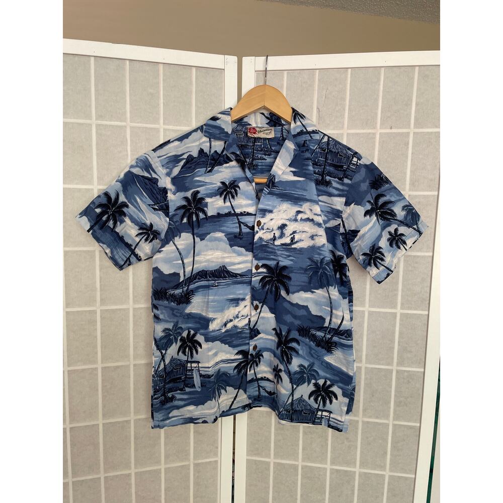 Hilo Hattie Hawaiian Aloha Shirt Blue Scenic Surf Print Made in Hawaii Cotton L